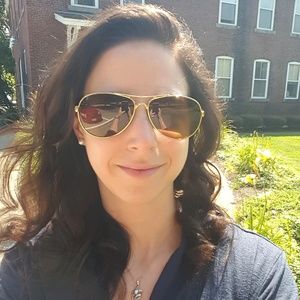 Meet your Posher, Jessica